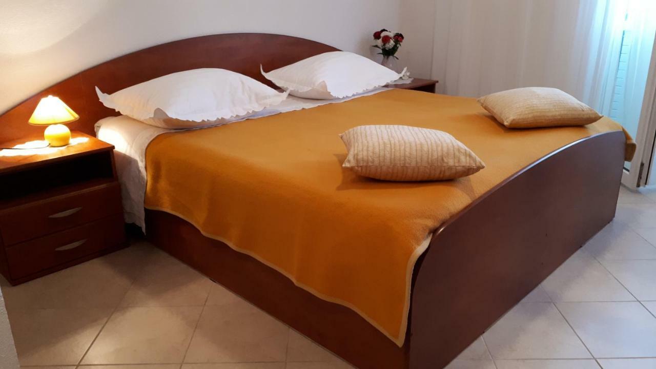 Apartman Stulic Makarská Exteriér fotografie
